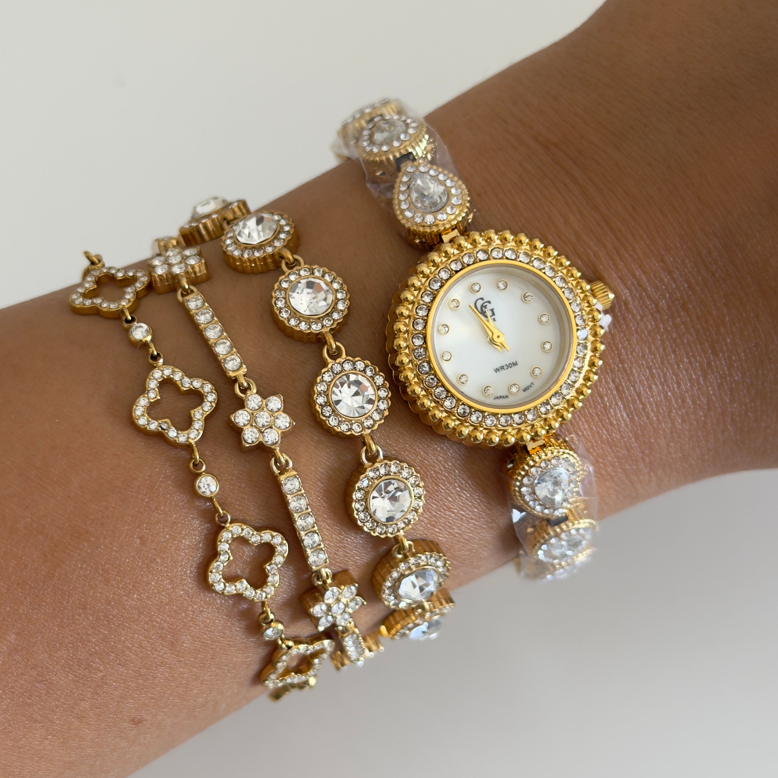 MONTRE NOOR